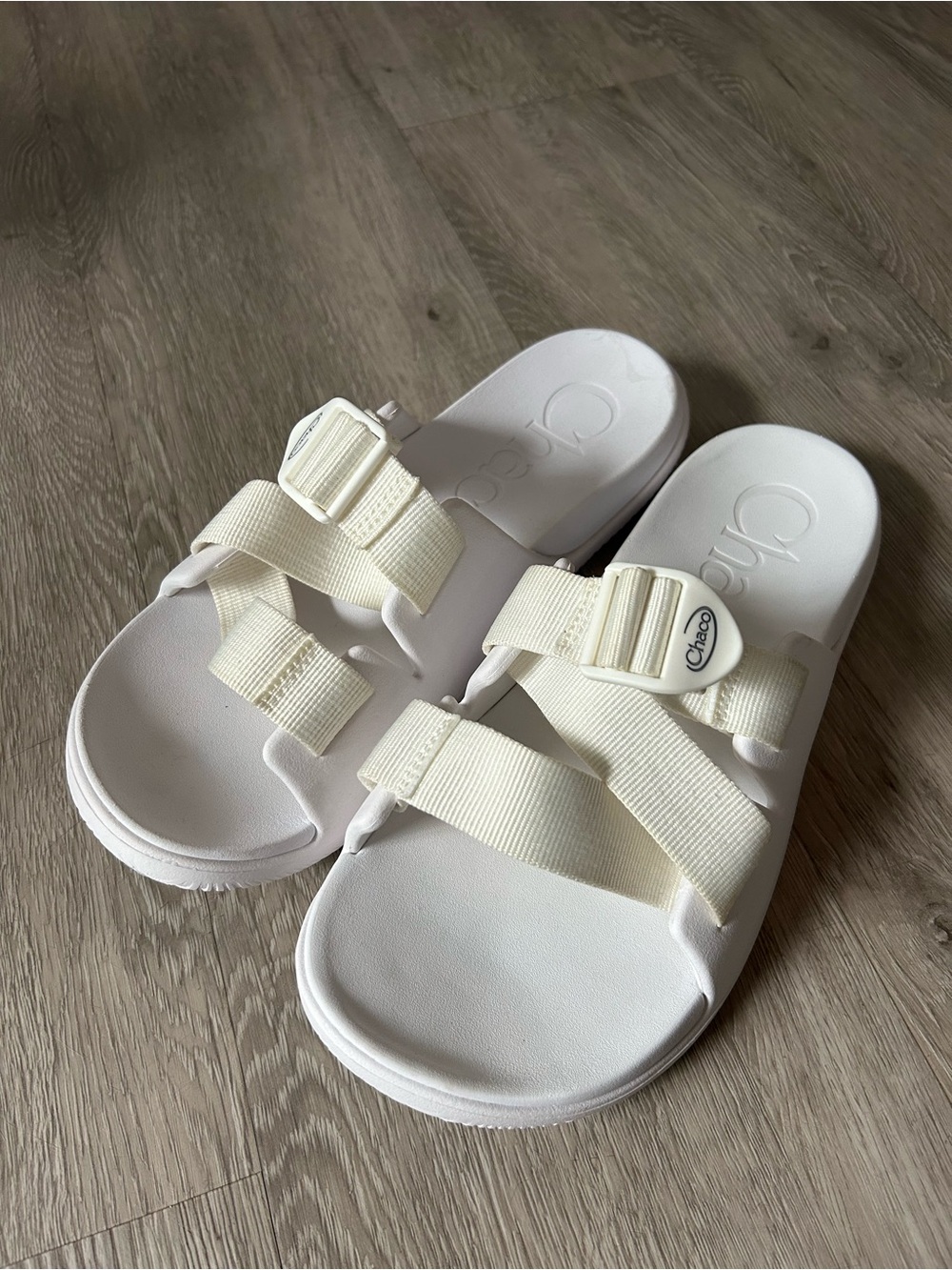 Chaco Chillos Slide White Women’s Size 9